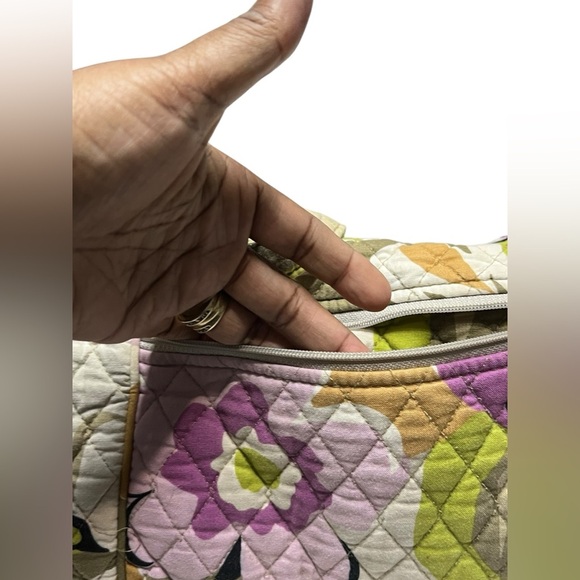 Vera Bradley Portobello Road Tote Bag with a matching wallet - Picture 2 of 16